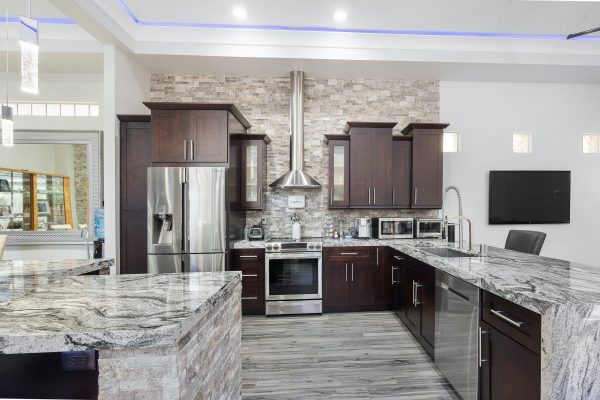 carl-gartman-eUvshcvtULI-unsplash.Turnkey Property fitouts.Kitchen1